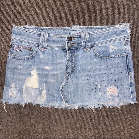 Abercrombie & Fitch Dresses & Skirts - Abercrombie Y2K Denim Mini Skirt